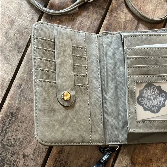 COCO & CARMEN Tan and Gold Wallet NWT - Picture 3 of 6